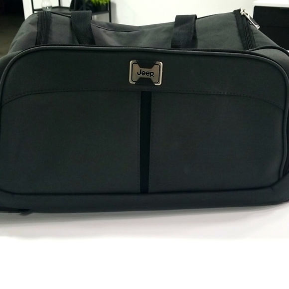 JEEP duffle bags with wheels - Picture 3 of 17